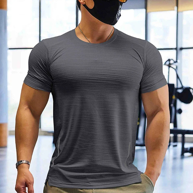 Plain men’s compression training shirt - KNIT